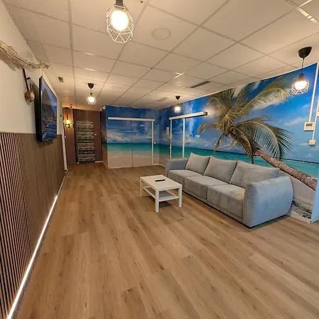Hoomy Hostel-3